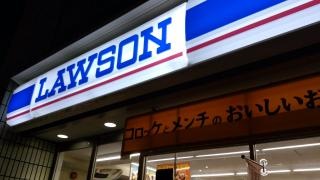 ローソンストア100　福岡博多駅東二丁目