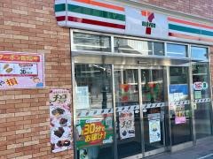 セブンイレブン　横浜二俣川駅南口店