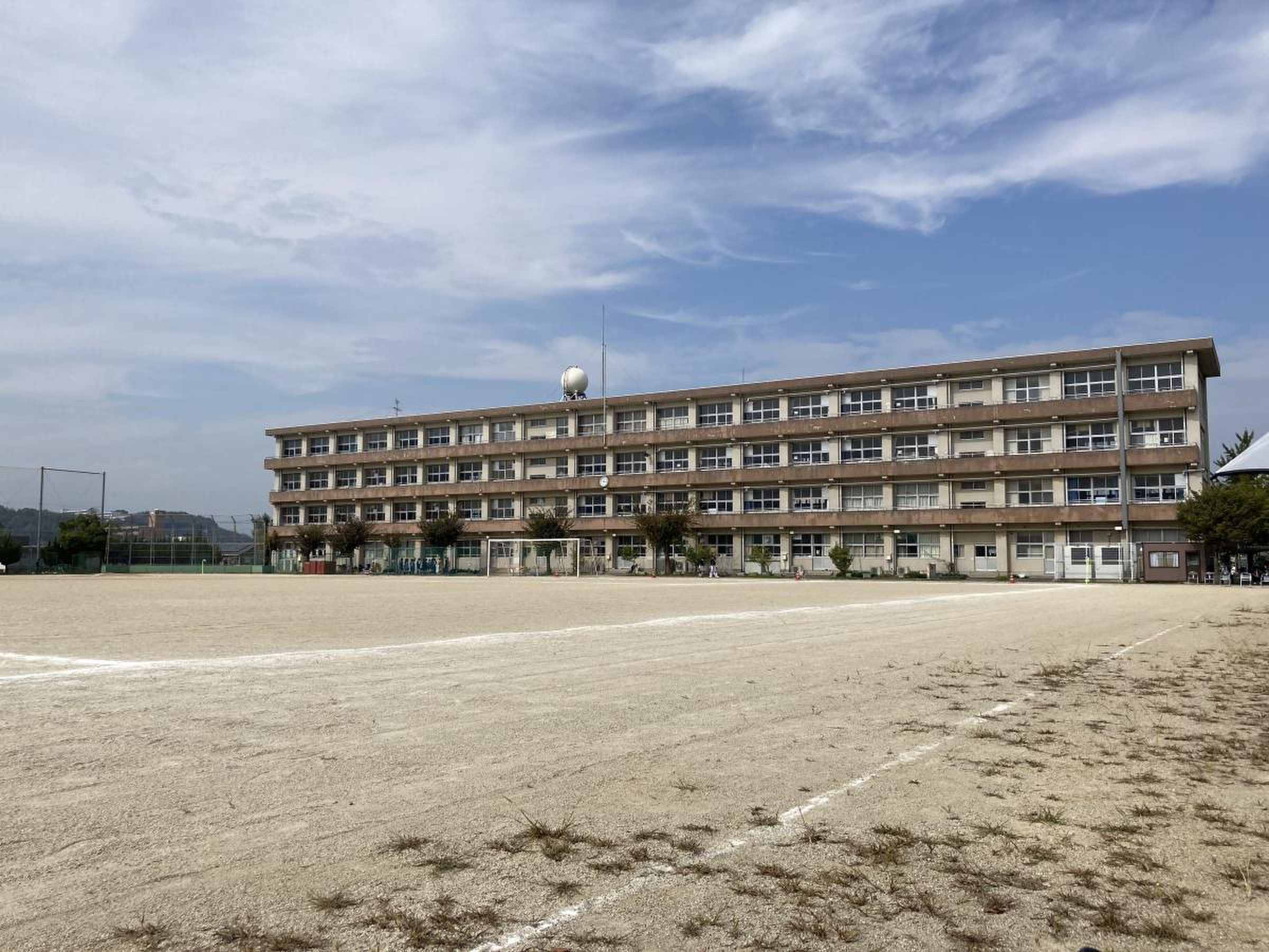 稙田 南 中学校