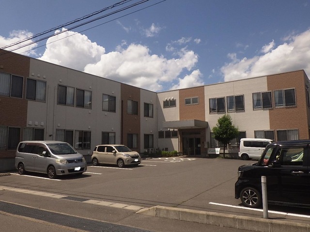 ピーコムライフ鎌田 建物全景