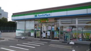 ファミリーマート　安八森部店