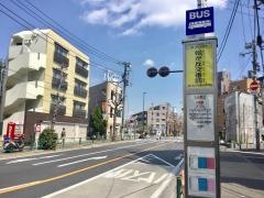 「松が丘交番前」バス停留所