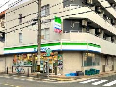 ファミリーマート　大坪店