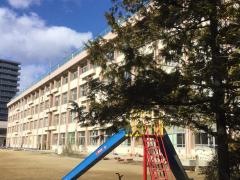 榴岡小学校