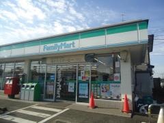 ファミリーマート　松戸柿の木店