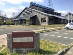 高島市立今津図書館