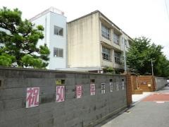 長吉南小学校
