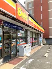 デイリーヤマザキ　奈良尼辻店