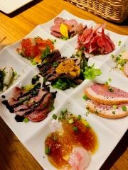 ハチマル
