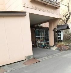 白山閣