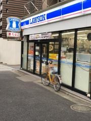 ローソン　新宿水道町店