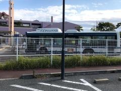 「花見川区役所」バス停留所