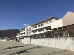 北新小学校