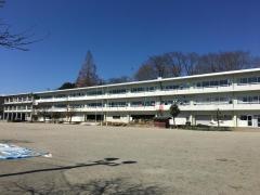 蜂屋小学校