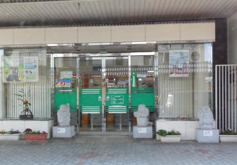 キャシュコーナー入り口