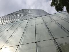 日本調剤株式会社