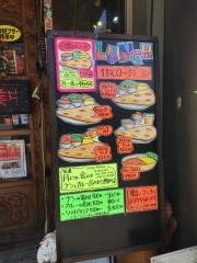 パリワール　新大阪店