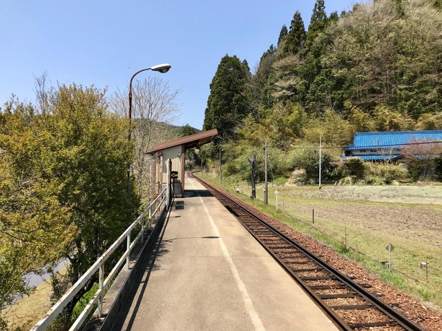 野志駅