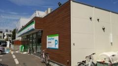 ファミリーマート　海南駅通店