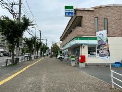 ファミリーマート　原田二丁目店