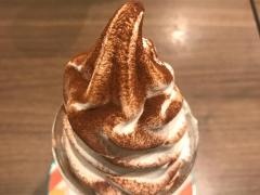 Ｃａｆｅ＆Ｄｉｎｉｎｇ下町の時計台　道頓堀店