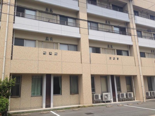 有料老人ホームくましろ・いづみ館 施設外観