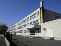 札幌市立西陵中学校