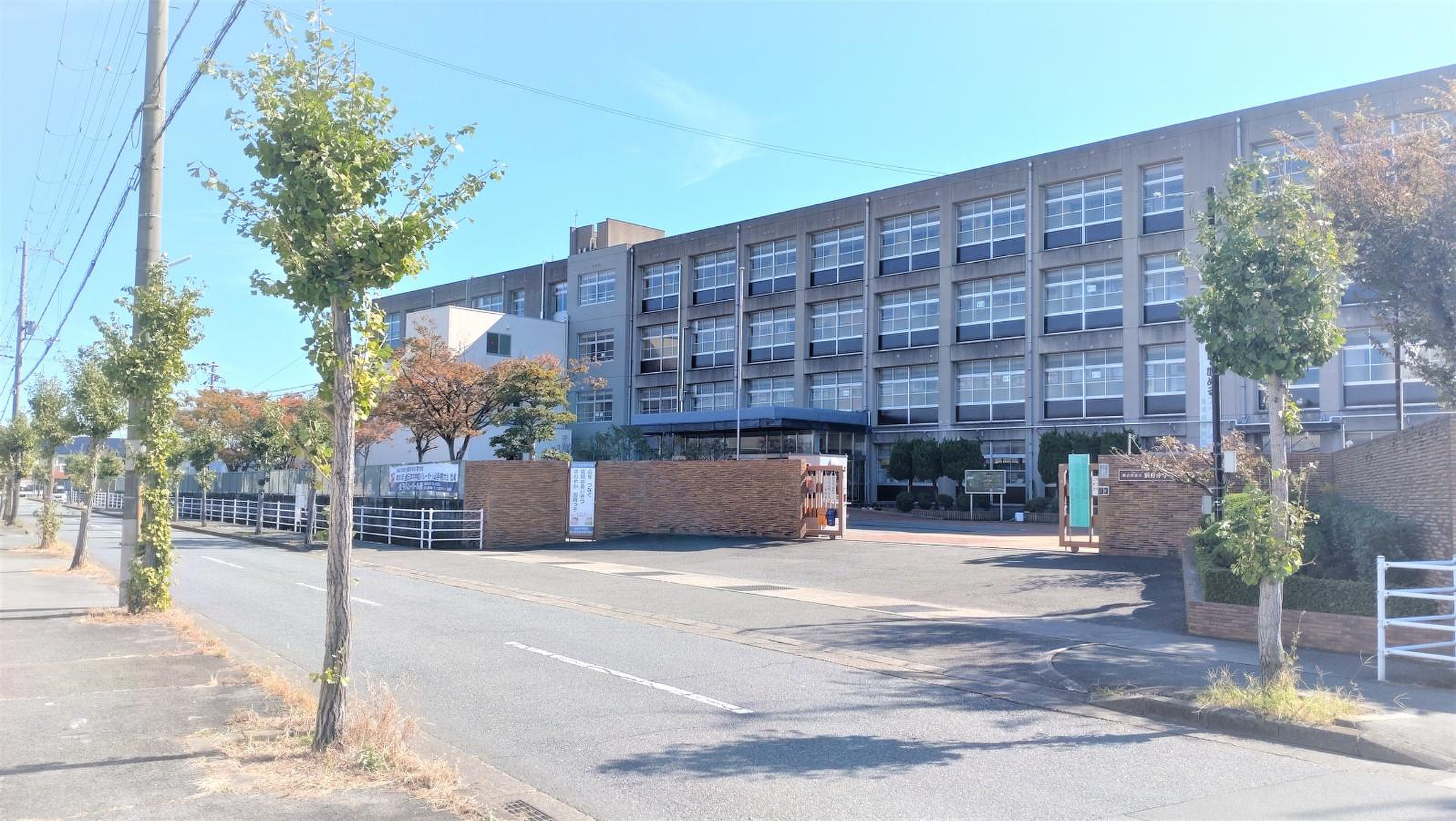 加古川 市立 別府 中学校