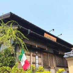 Ｕｎ　Ｐａｓｓｏ　ａｌｌａ　ｖｏｌｔａ