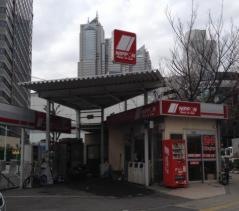ニッポンレンタカー新宿南口営業所