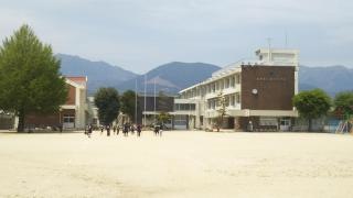 朝上小学校