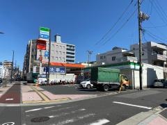 ファミリーマート　中広三丁目店