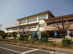 隈府小学校