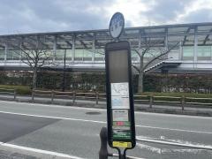 「競馬場」バス停留所