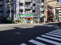 ファミリーマート　台東駒形一丁目店