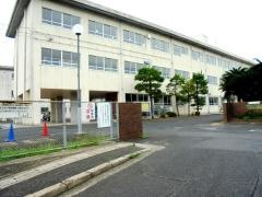法吉小学校