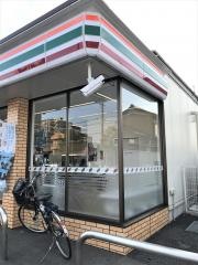 セブンイレブン　名古屋浦里5丁目店