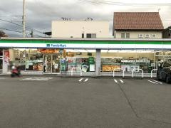 ファミリーマート　松山土居田東店