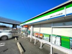 ファミリーマート 弥富うぐいうら町店