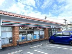 セブンイレブン　うるま宮里店