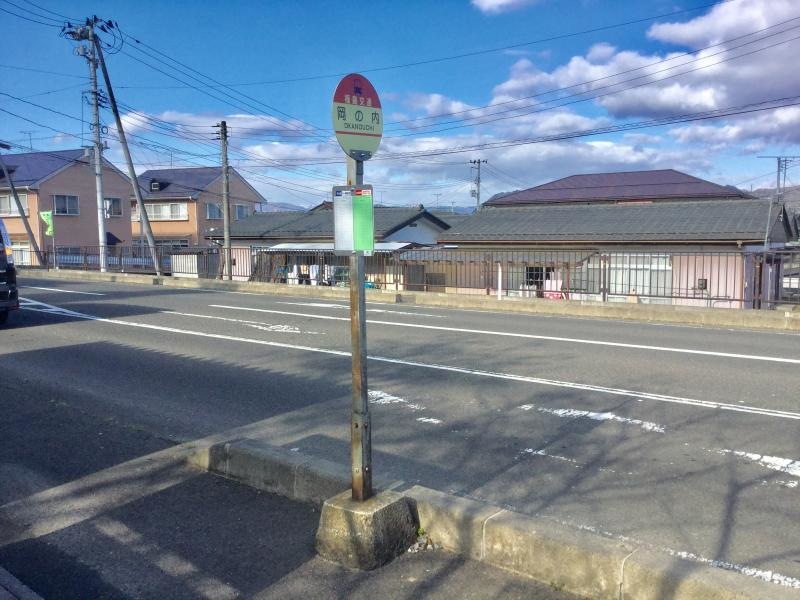 バス停全景1