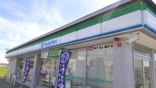 ファミリーマート　三好上前店