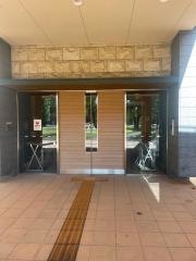 東京外国語大学附属図書館