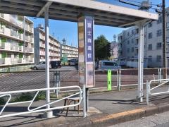 「富士森高校」バス停留所