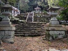 白山神社
