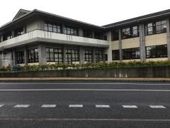 平泉小学校