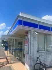 ローソン　福島鎌田愛宕前店