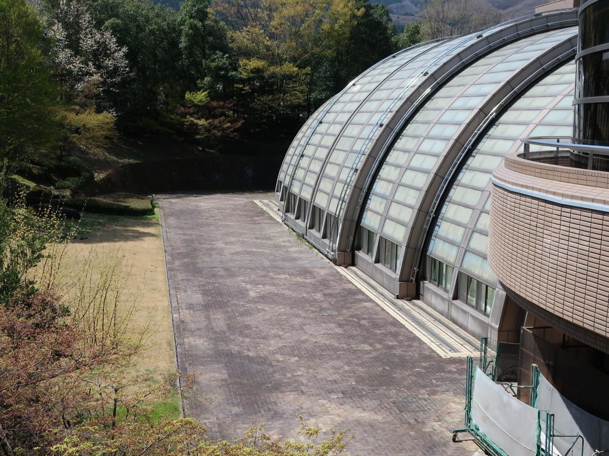 県営あづま総合体育館室内プール