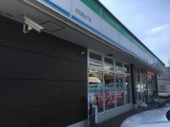 ファミリーマート　川口花山下店