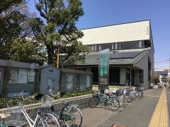 小平市中央図書館